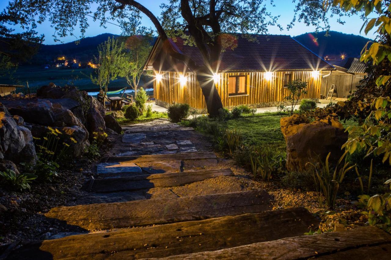 House Arupium - Hot Tub Villa Otočac Dış mekan fotoğraf