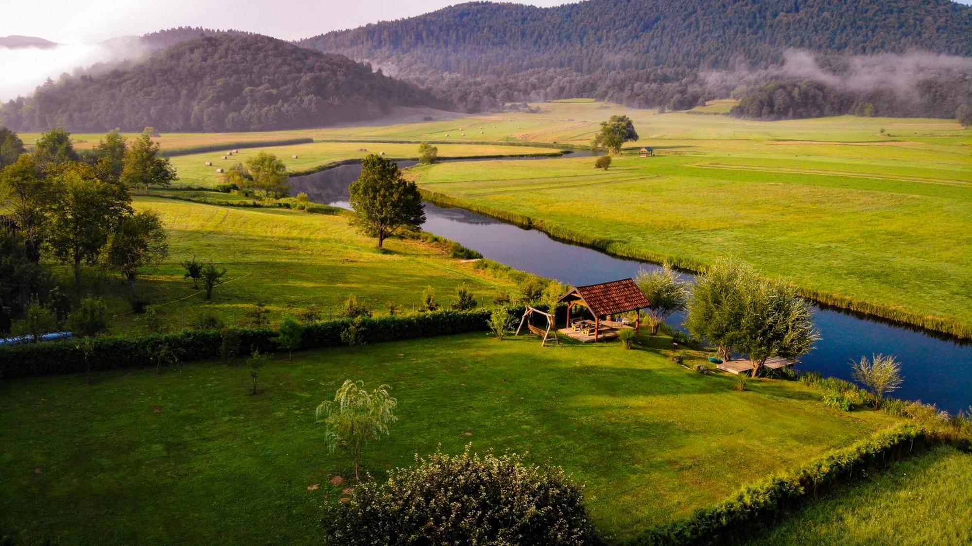 House Arupium - Hot Tub Villa Otočac Dış mekan fotoğraf